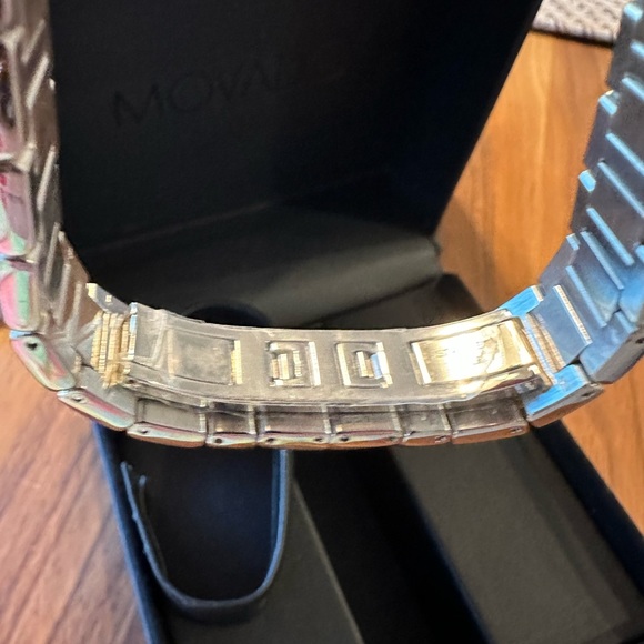 Movado Modern Classic Black Dial Stainless Steel Women’s Watch - Picture 4 of 6